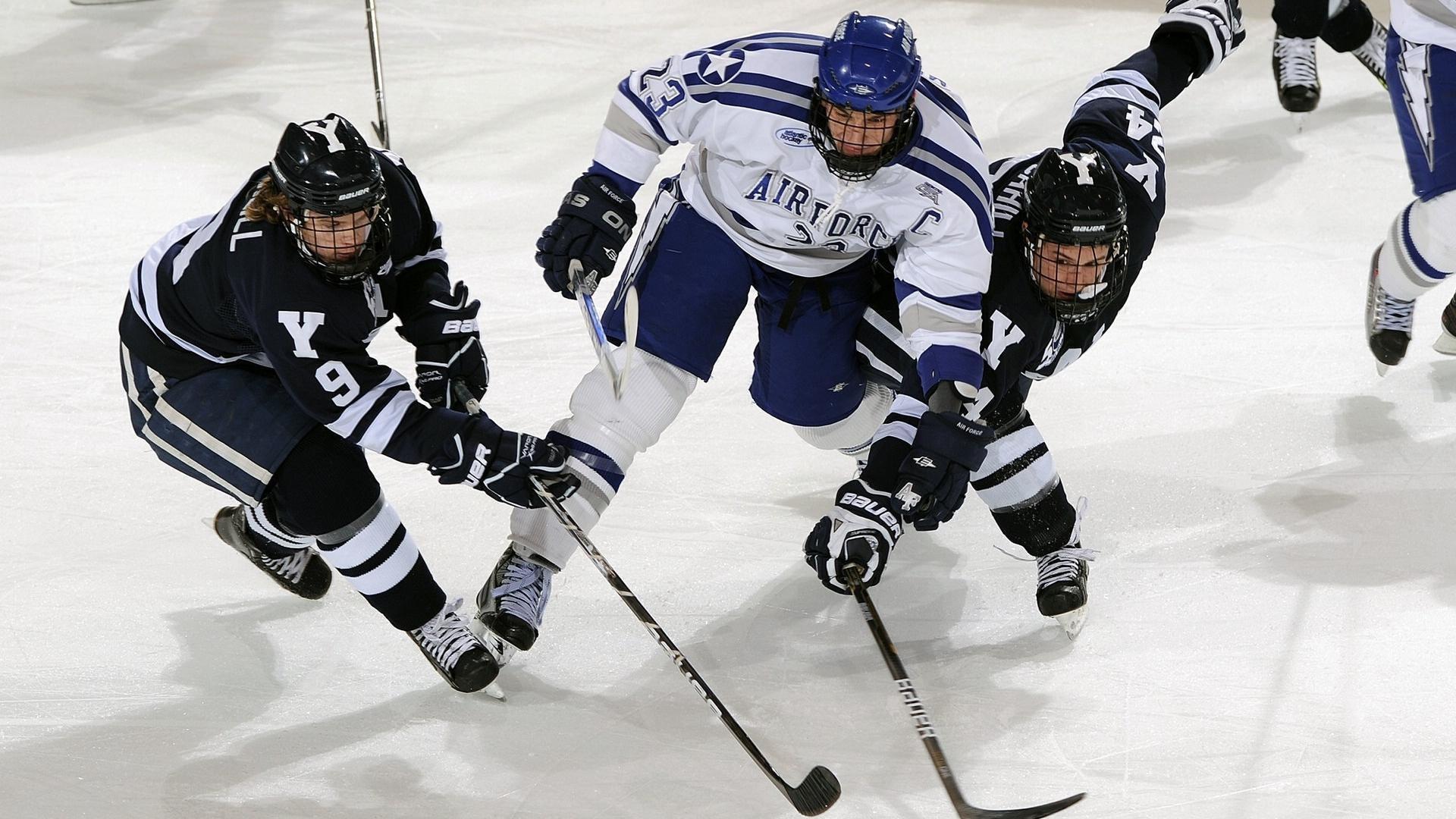 C罗梅开二度助利雅得胜利逆转取胜,继续领跑沙特联赛积分榜